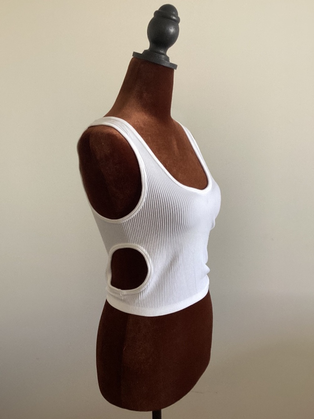 Zara ribbed cutout side tank